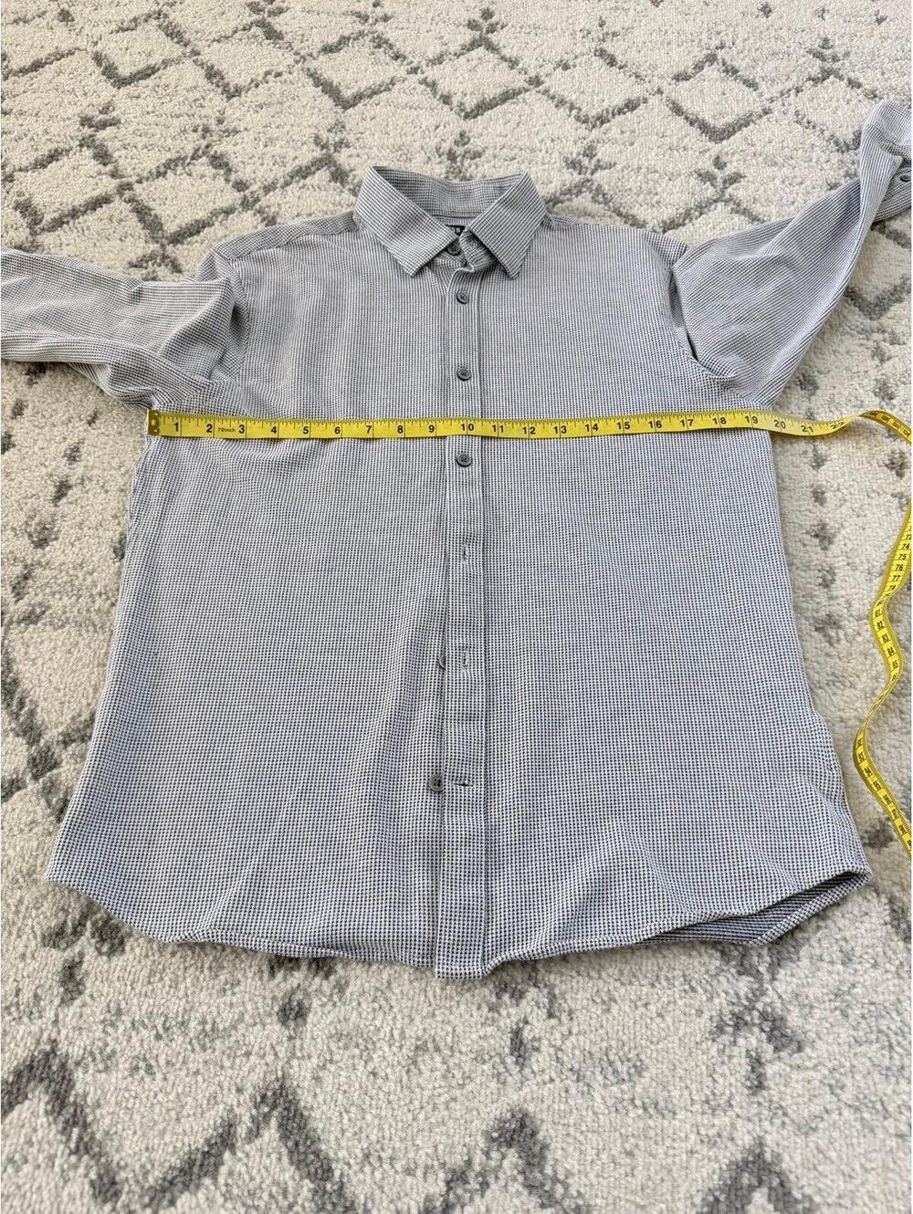 Express Essential Micro-Print Button Front Shirt - Picture 3 of 9